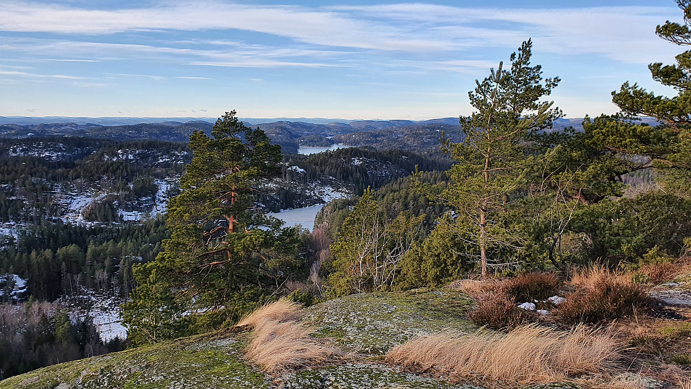 Utsikt mot vest/nordvest fra Fuglås (219).