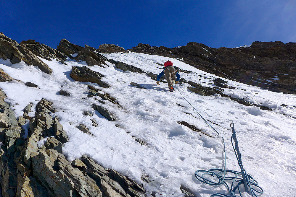 Last few pitches on snow to the summit