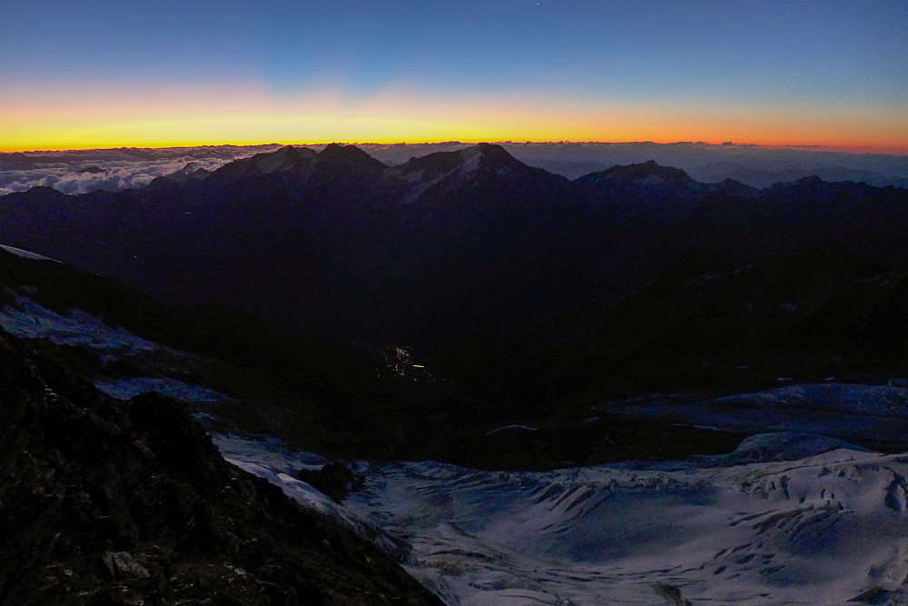 Dawn over the Saas valley