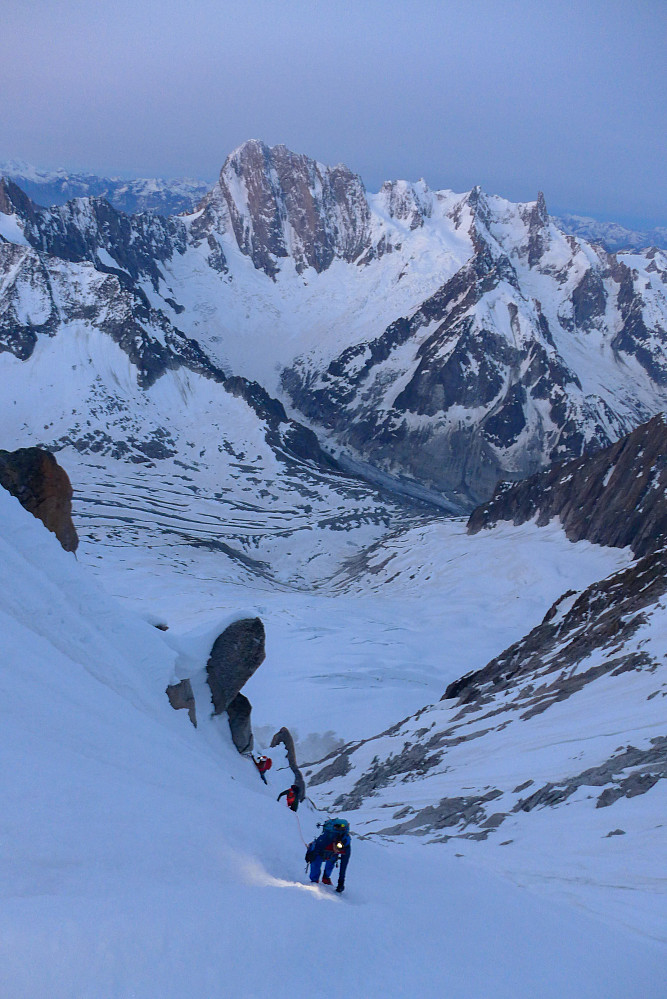 Dawn in the upper part of the couloir #2