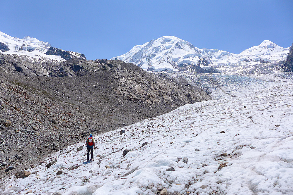 Walking over a bit of the dry glacier to re-join the old trail up to the Monte Rosa hut
