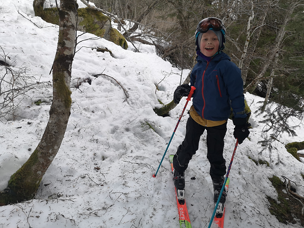 Trasseen fra Lotsbergstøylen og nedover. Vi var enige om at dette er for spesielt interesserte. Mye latter og moro på vei nedover