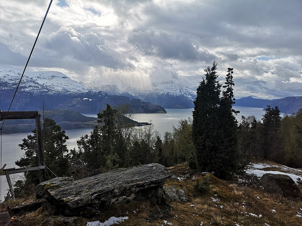 Øvre Åsane, indre