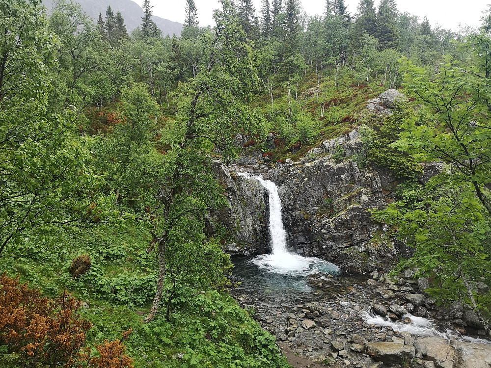 Fetjaånefossen