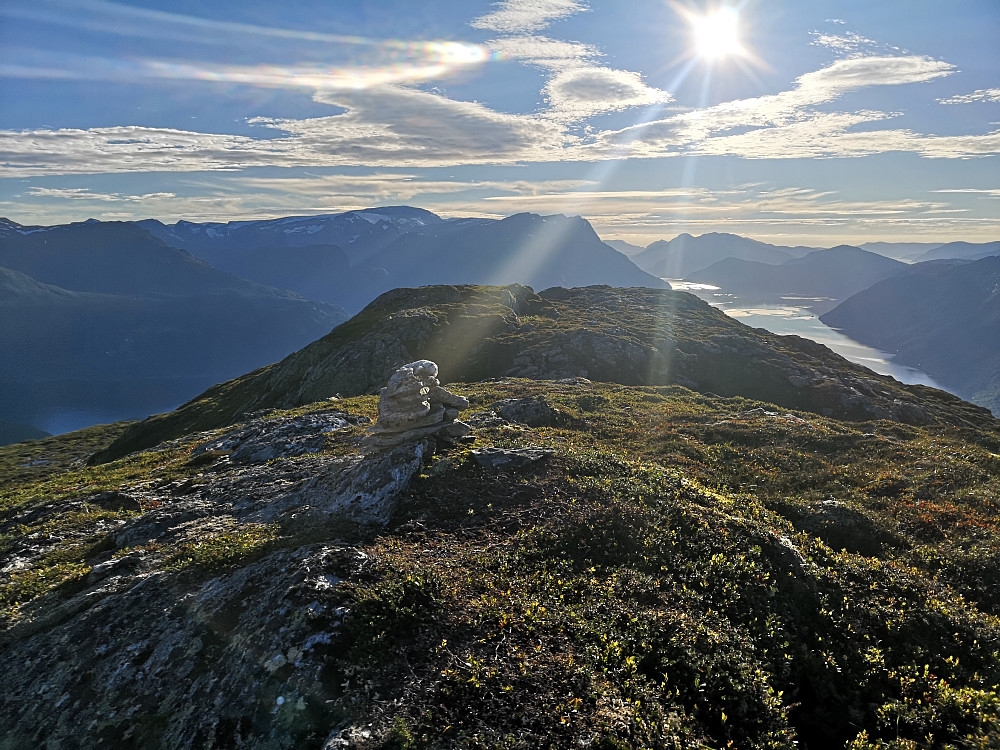 Austre Lotsbergnibba 