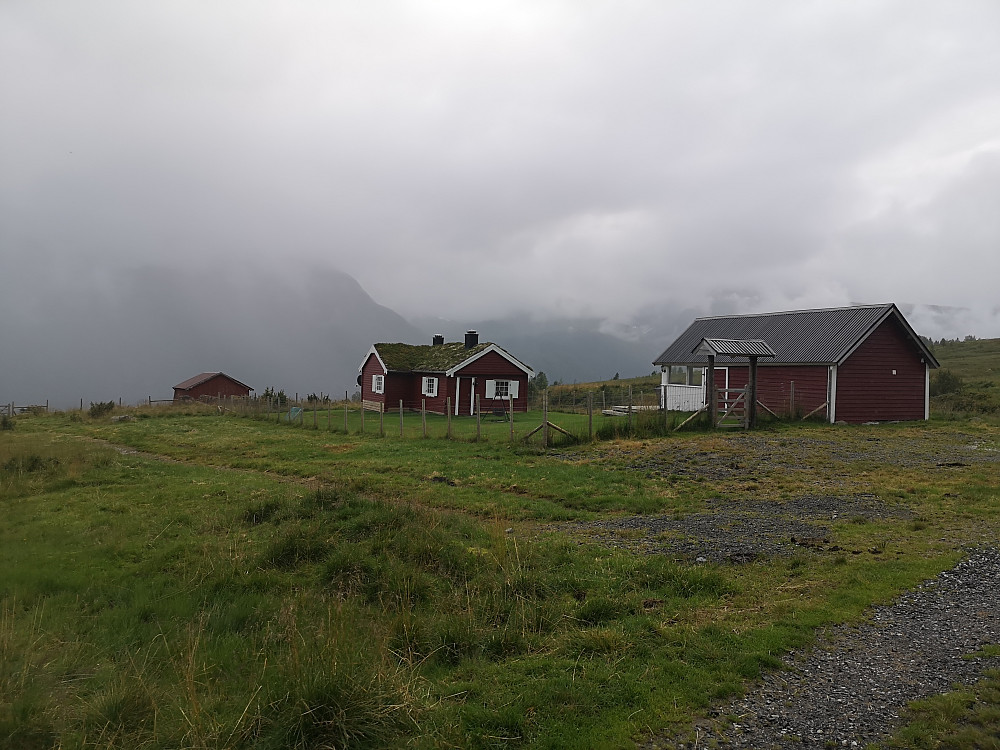 Tilbake ved Årdalsstøylen