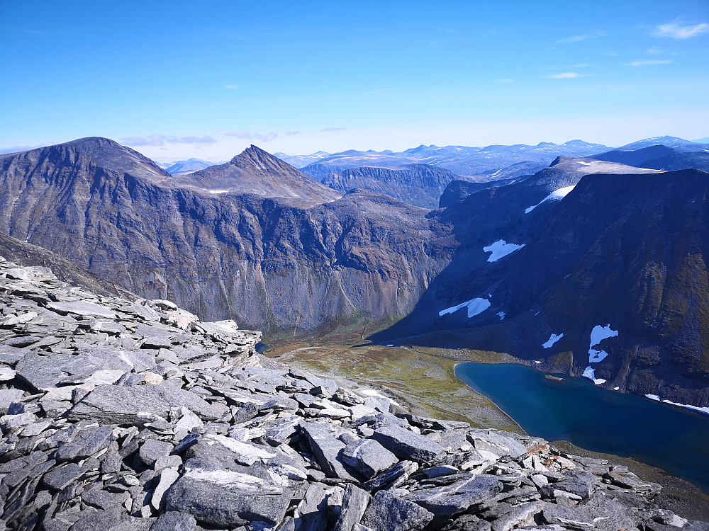 Litleøvstdalsvatnet