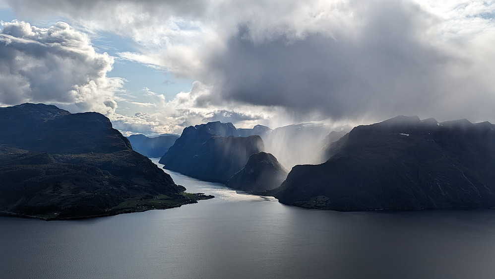 Byger i Skjerdalen