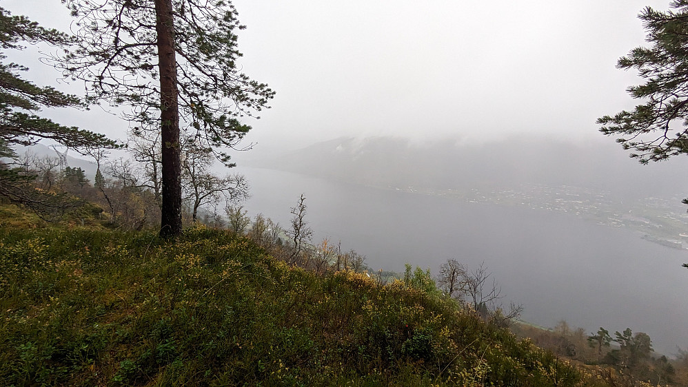 Meget vått, grått og lite utsikt 