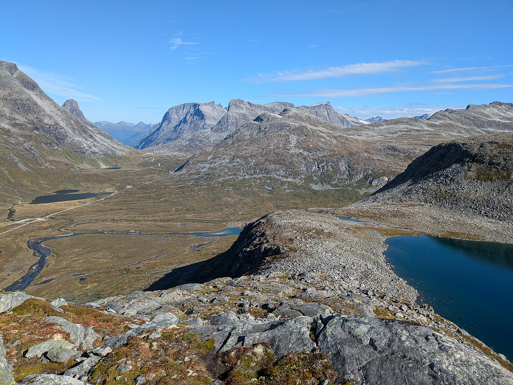 Ryggen videre mot Bjorstadfjellet 