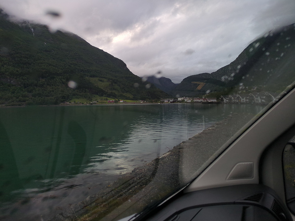 Kveldens parkering ved Skjolden Brygge 