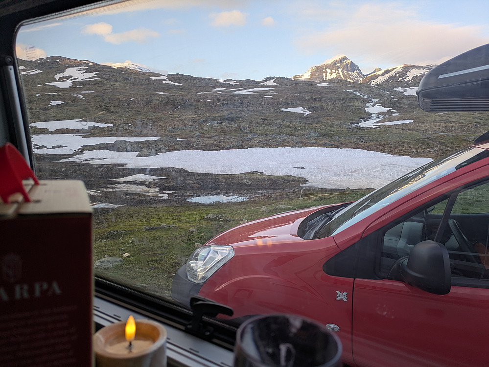 Kveldens parkering ved Krossbu