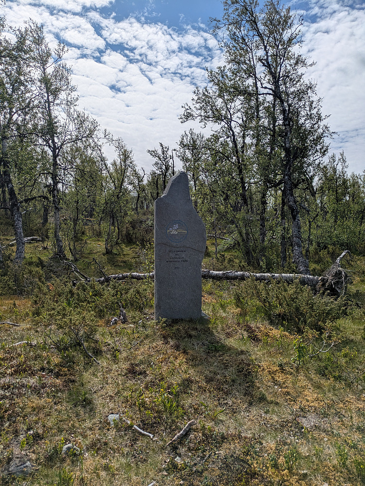 Vi går inn i Langsua nasjonalpark 