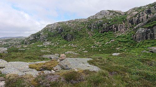 The valley east of the 660 hill