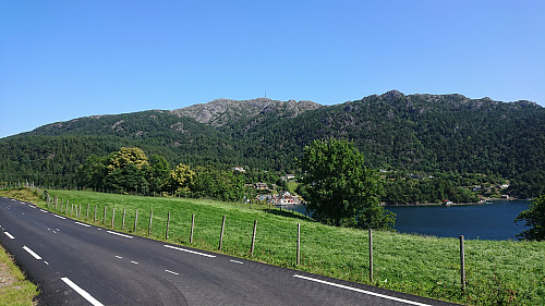 Looking back at Siggjo from Finnås