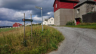 The marked trailhead