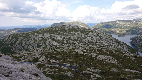 Blådalsnipa from halfway down the descent from Storevasseggene