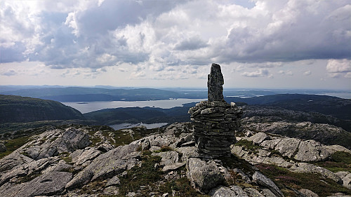 West from Blådalsnipa