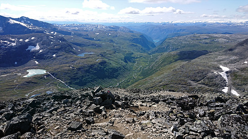 Towards Helgedalen from the descent