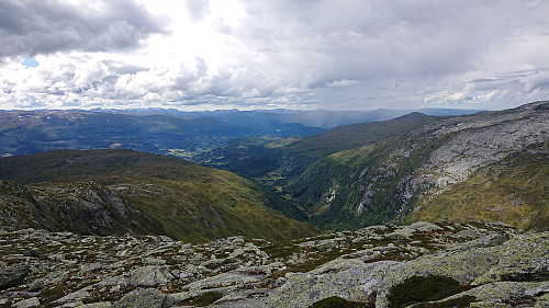 Towards Dyrvedalen from the descent with Horn to the right of the rain showers