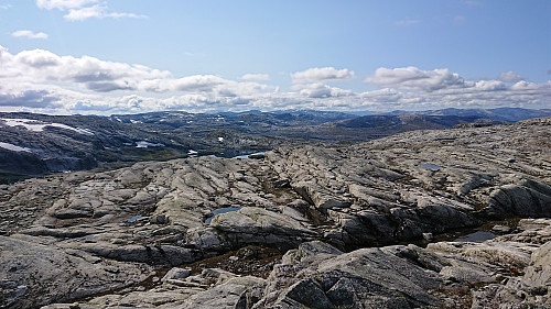Looking back at Stora Torfinnsdalsvatnet from Torfinnshorgi