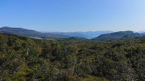 Looking back at Folgefonna with Vesoldo to the left and Haukåsfjellet to the right