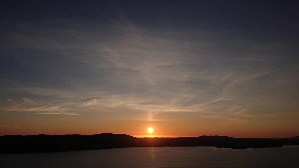 Sunset above Askøy from above Lønborglien