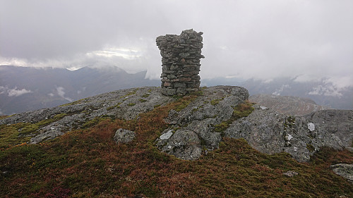 The large cairn at Tofjellet