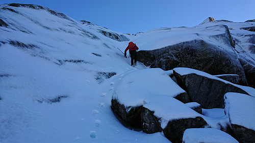 Petter finding a safe route up from the 914 lake