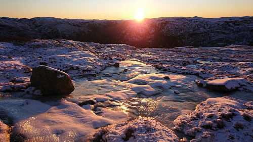 Ice and sunset from the descent