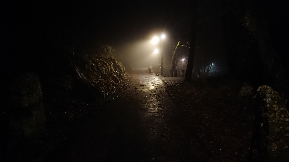 Approaching Hellen festning in the fog