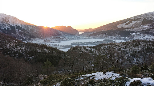 Haukelandsvatnet from the descent