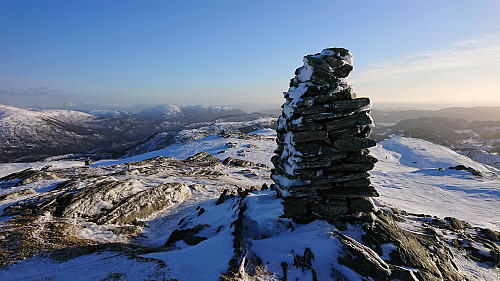 Ulvursvarden with Møsnuken in the background