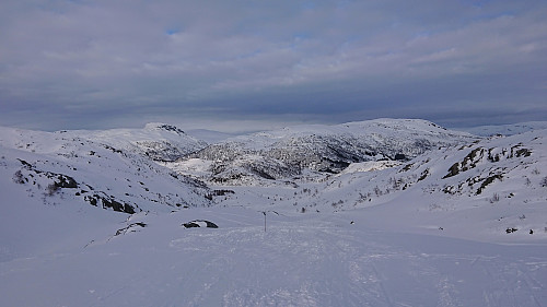 Descending towards Moavatnet