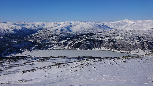 Oppheimsvatnet from north of the summit of Storanosi