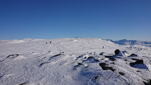 Returning to Storanosi after looking down at Oppheimsvatnet