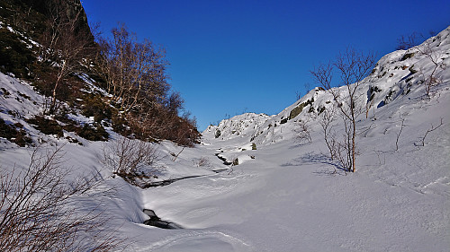 Following the "easy" trail to Møsnuken...