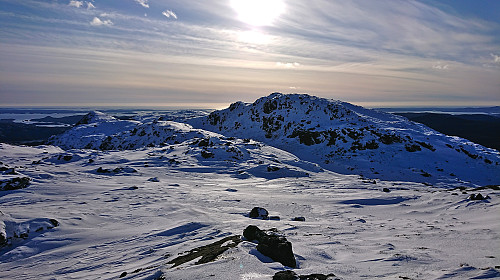 Tyssdalsfjellet from Storafjellet. Søre Såta to the left.