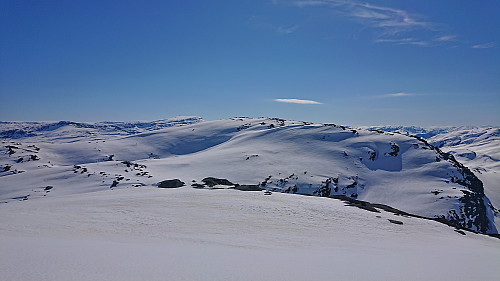Looking back at Blåvasshorgi from the ascent to Trollahorgi