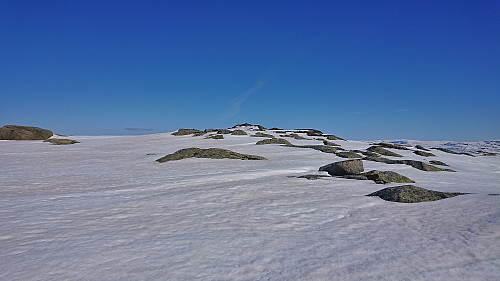 Approaching the summit of Belaskardhorgi