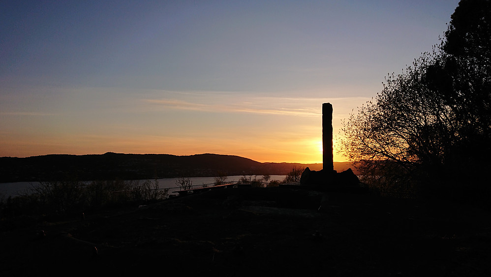 Sunset at Hellen festning