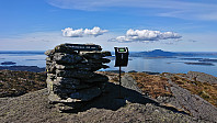 The cairn at Trollevassnibba