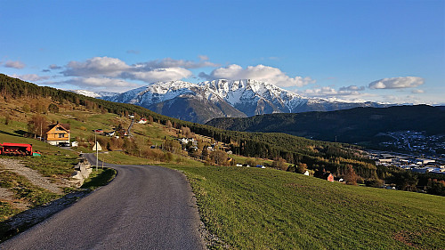 Looking back at Bleia from the ascent