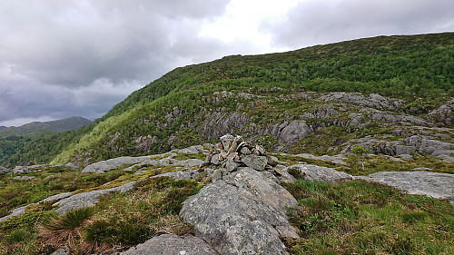Skåpet with Krånipa in the background and Hananipa to the left
