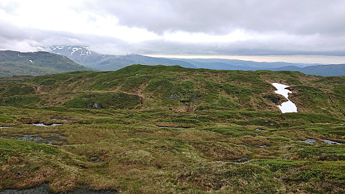 Approaching Trollabotshaugen