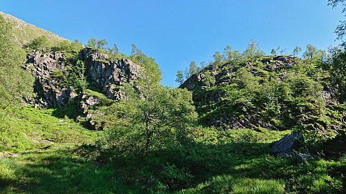 Smetthaugane with the highest point to the left