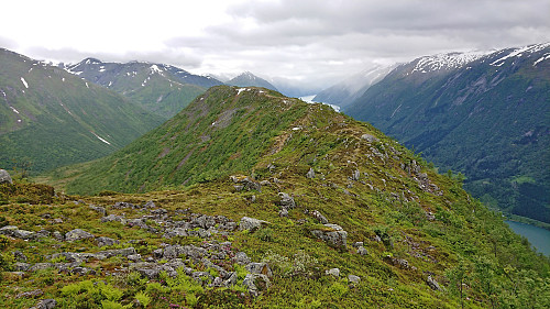 The ridge along Skredfjellet
