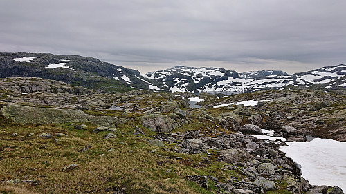Returning to Øvre Sørdalsvatnet