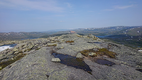 Northeast from the summit with Fresviksbreen in the distance