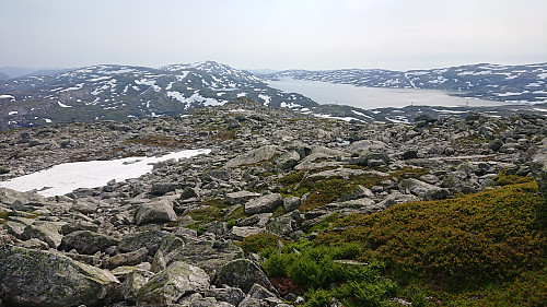 Descending to Skjerjavatnet